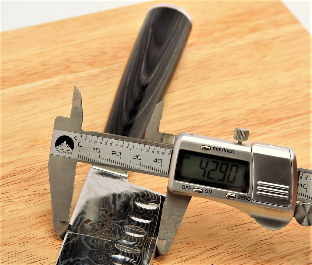 Damascus Stainless Steel Knife - Santoku Wave Design